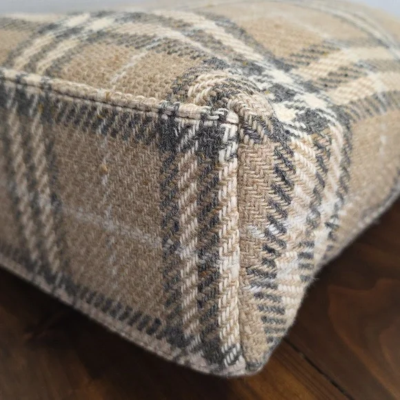 Burberry Nova Wool/leather Vintage Tote Bag